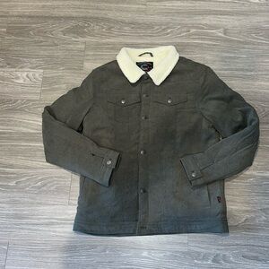 Giant garments corduroy jacket. Size XL. NWT